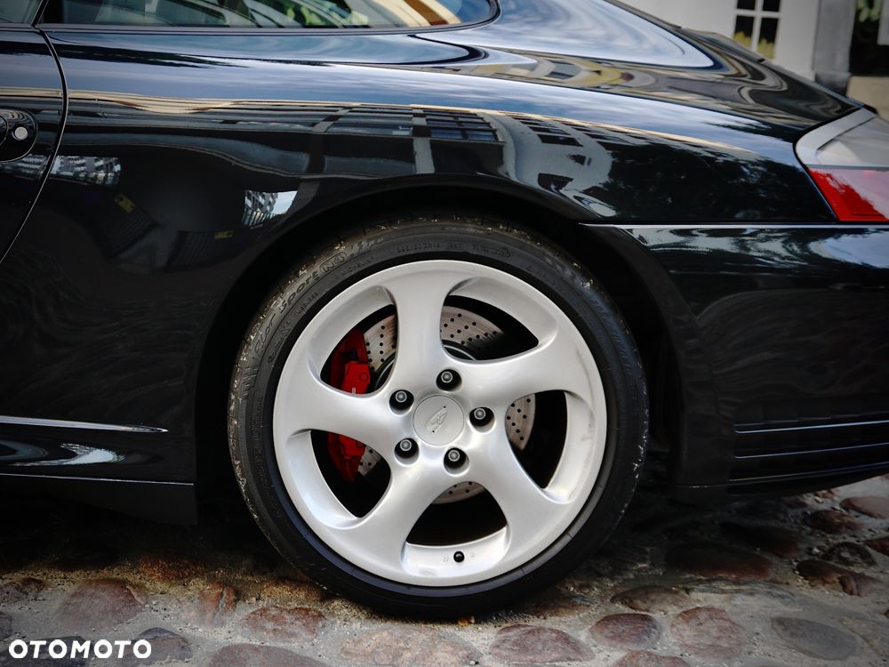 Porsche 911 - 8