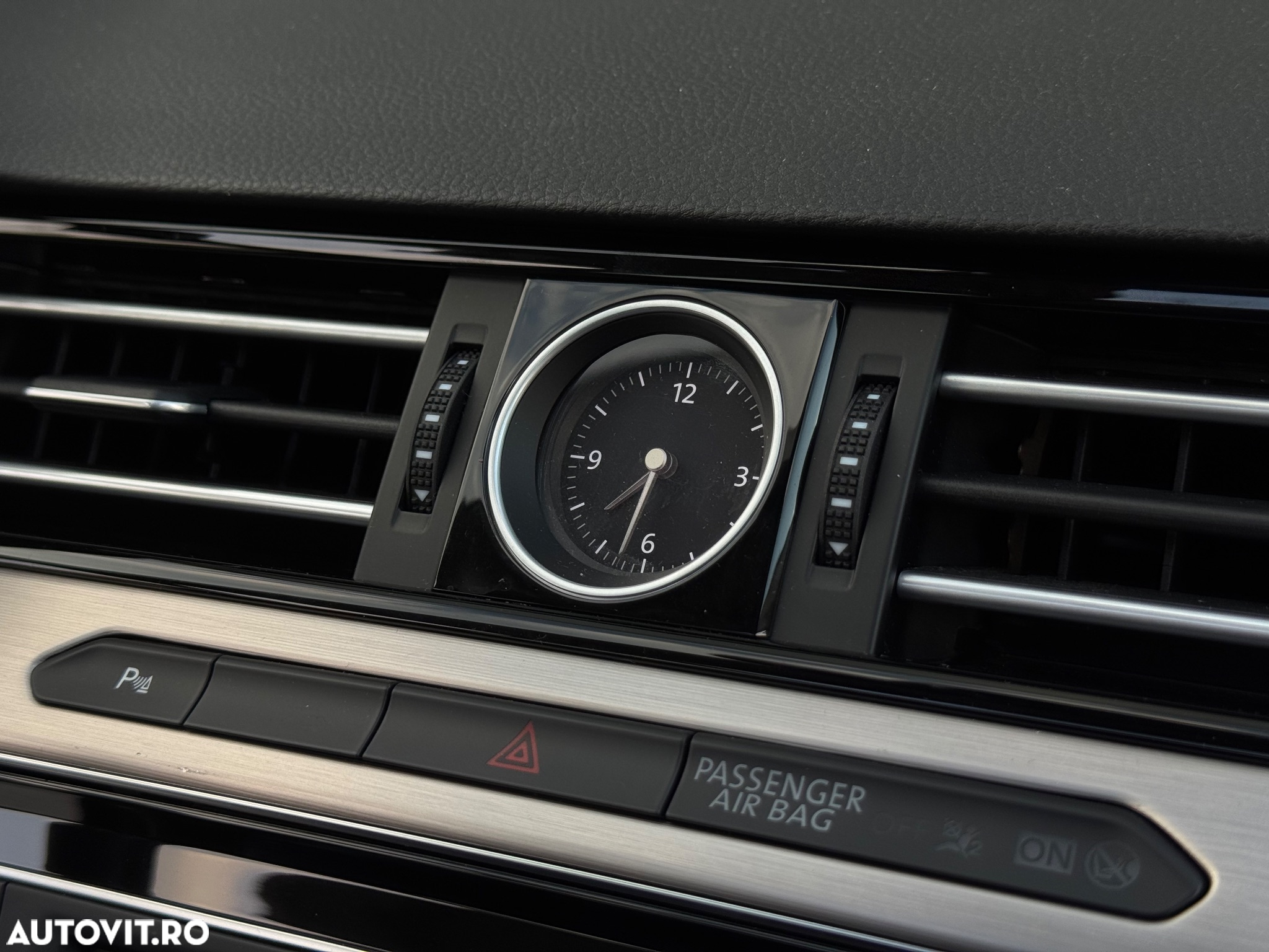 Volkswagen Passat Variant 2.0 TDI DSG 4Motion Highline - 26