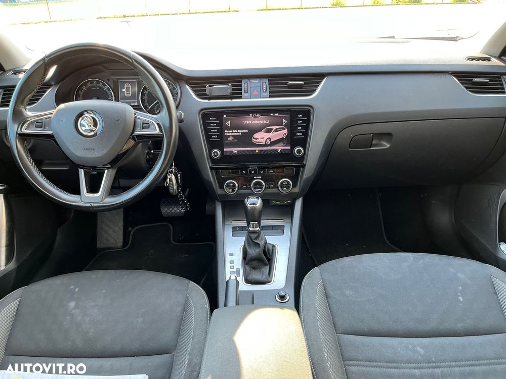 Skoda Octavia Combi Diesel 1.6 TDI DSG Ambition - 7