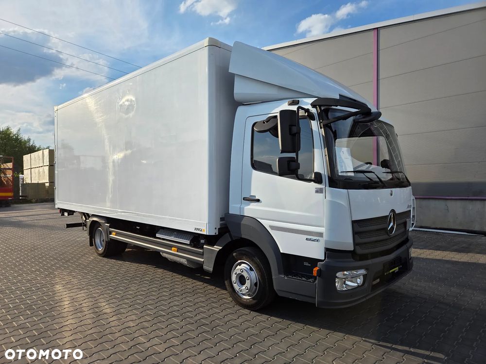Mercedes-Benz Atego 821 - 14
