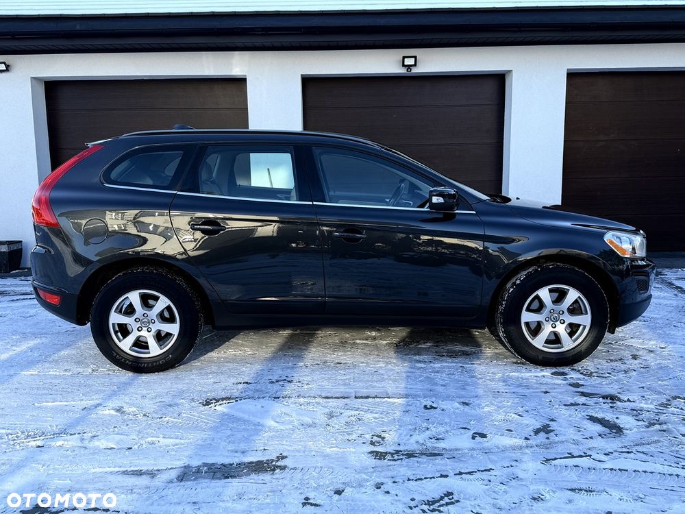 Volvo XC 60 DRIVe Momentum - 9