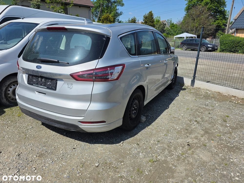 Ford S-Max - 1