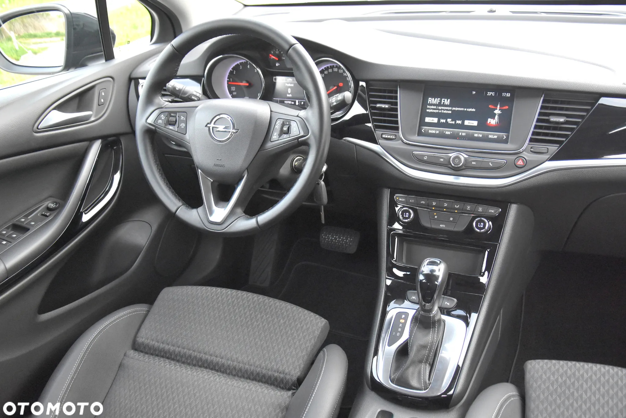 Opel Astra V 1.4 T Enjoy S&S - 23