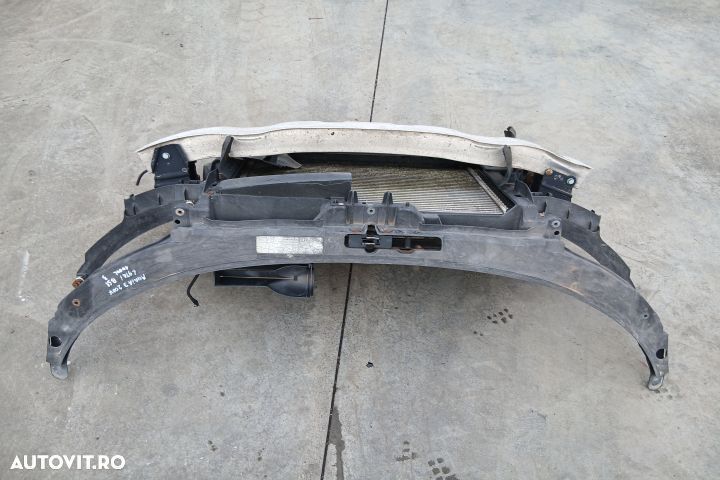 Trager / Calandru 8P0805594 1K0121253H 1K0121207J COMPLET 8P0805594 1 - 4