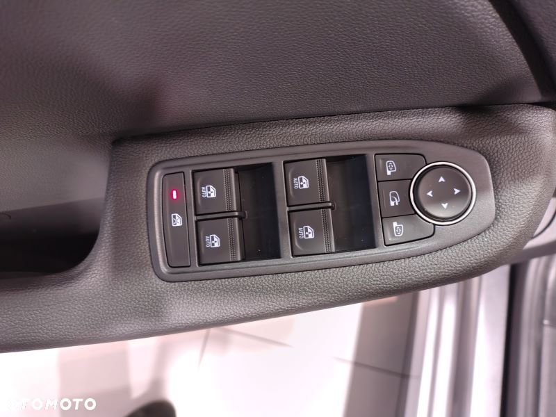 Renault Clio 1.0 TCe Evolution - 10