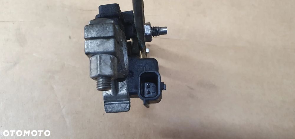 Klema minusowa akumulatora Opel Vivaro B Trafic III 240809866R 93455467 - 4