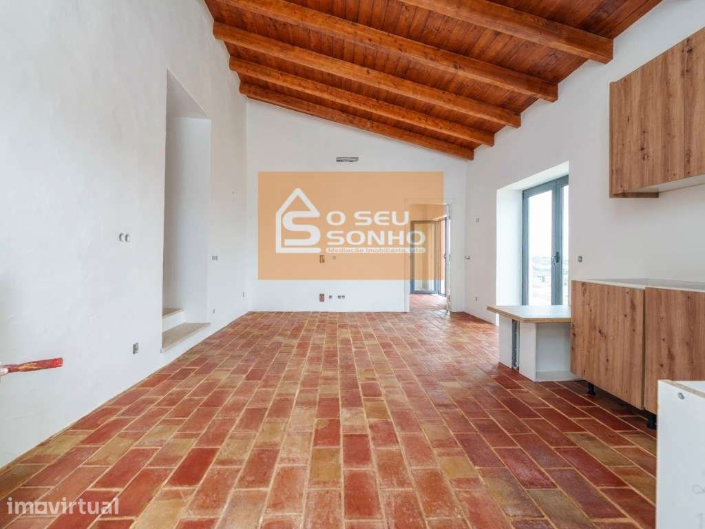 Moradia T3 Renovada em São Brás de Alportel - Grande imagem: 5/35