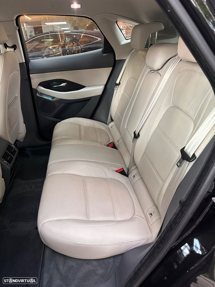 Jaguar E-Pace 2.0 i4D R-Dynamic S - 13