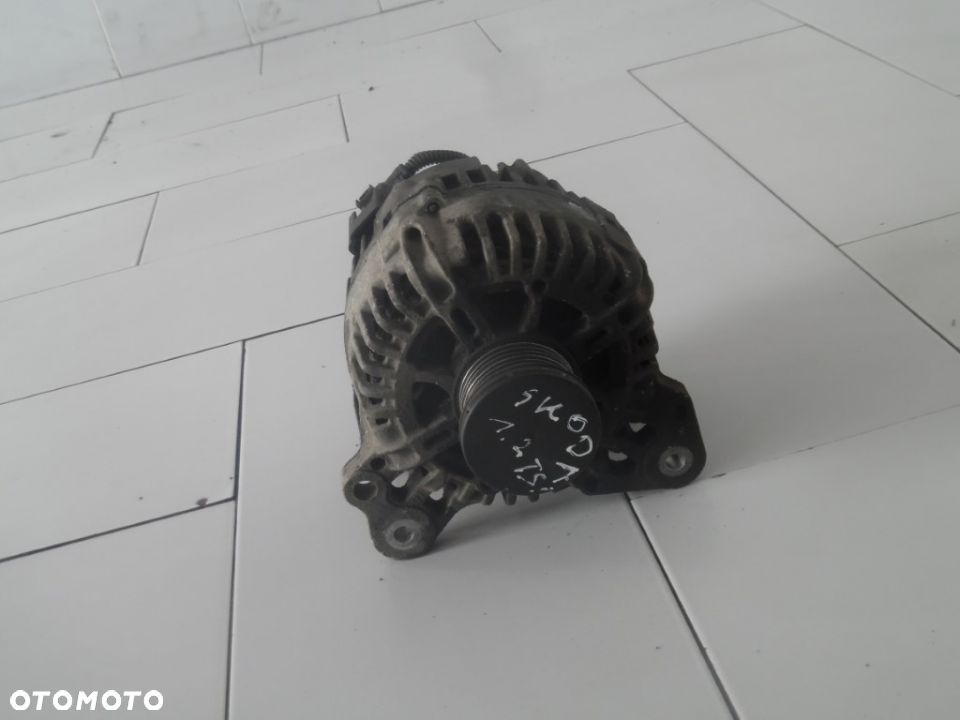 ALTERNATOR SKODA PRAKTIK 1,2TSI 03F903023E - 1