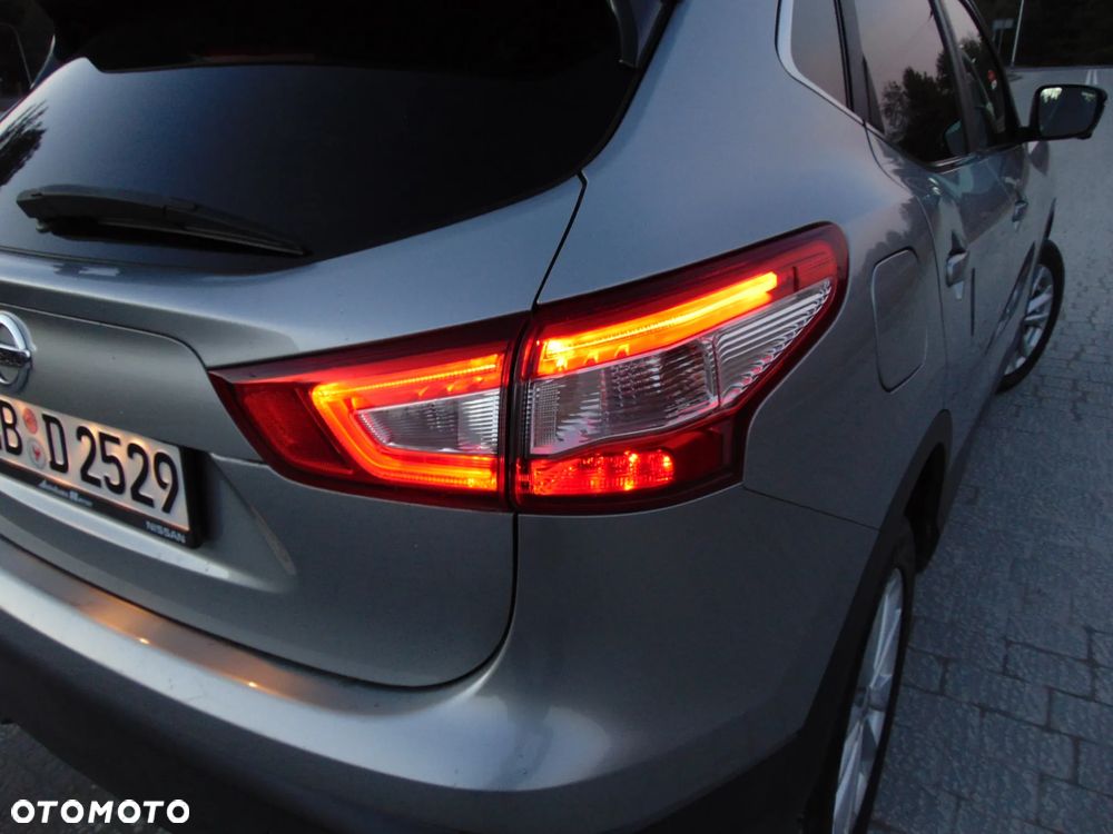 Nissan Qashqai 1.6 DIG-T 360 - 40
