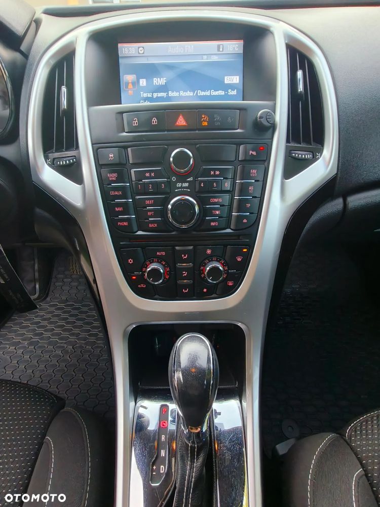 Opel Astra 1.6 T Sport - 7
