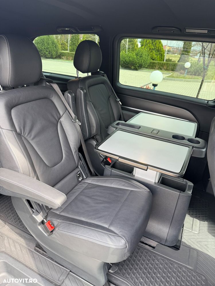 Mercedes-Benz V 300 d Extralang 4Matic 9G-TRONIC Exclusive - 4