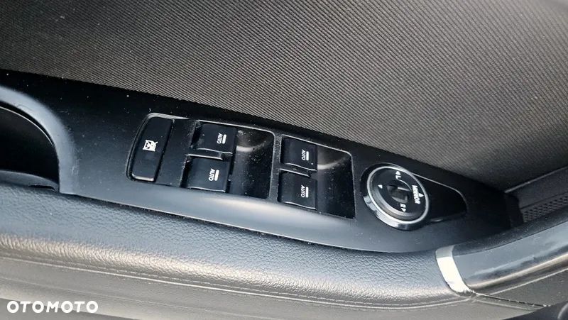 Hyundai i40 1.7 CRDi Comfort - 24