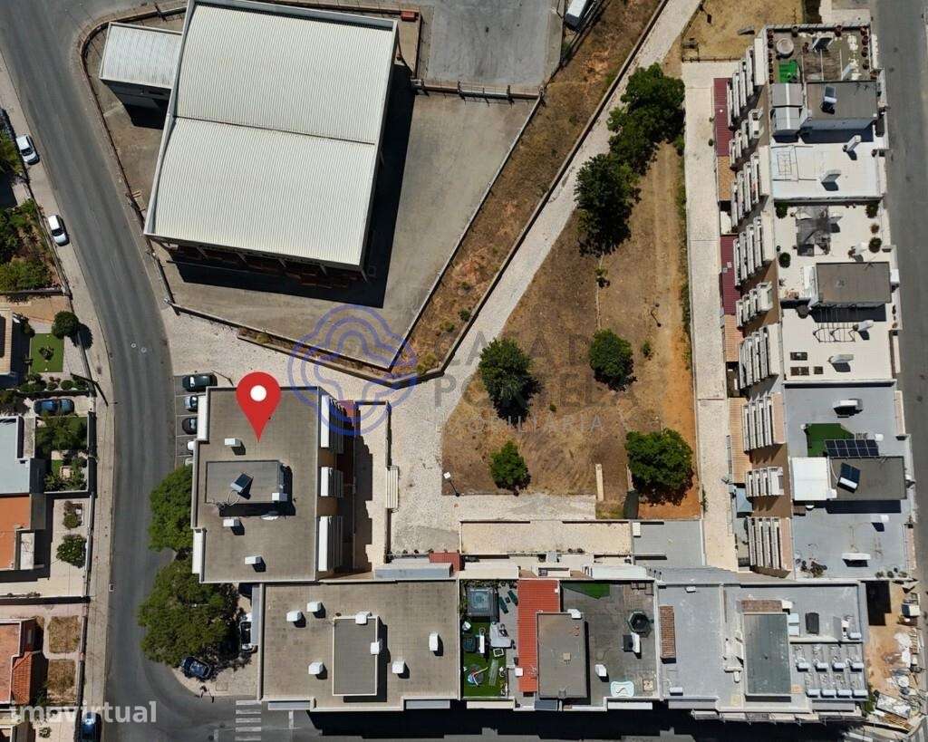 T3 com áreas generosas e varandas na Quinta João de Ourém - Grande imagem: 3/50