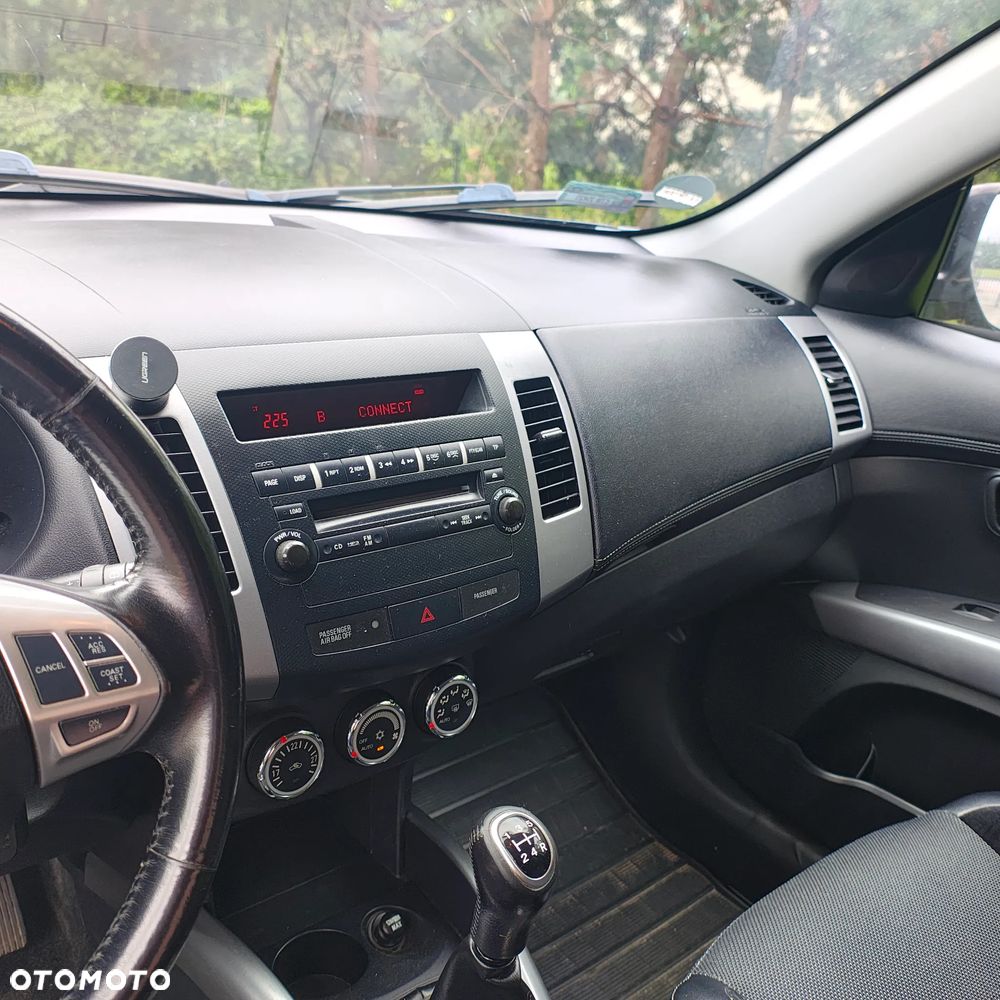 Mitsubishi Outlander 2.0 2WD Edition - 18