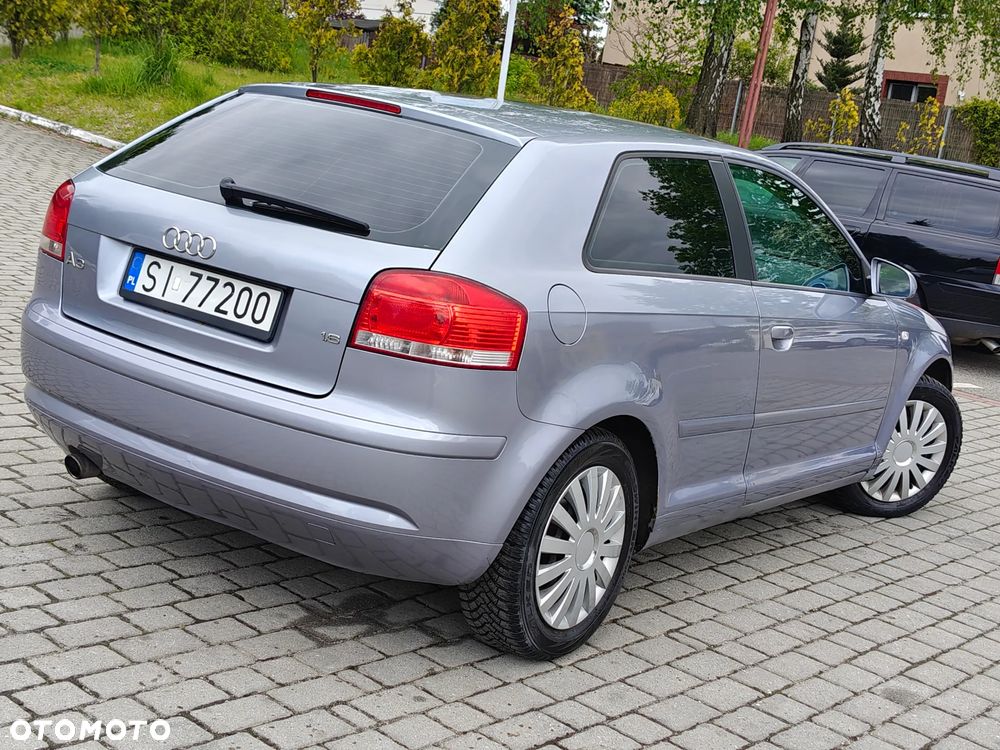 Audi A3 3-drzwiowe 1.6 S Line Sportpaket plus - 2