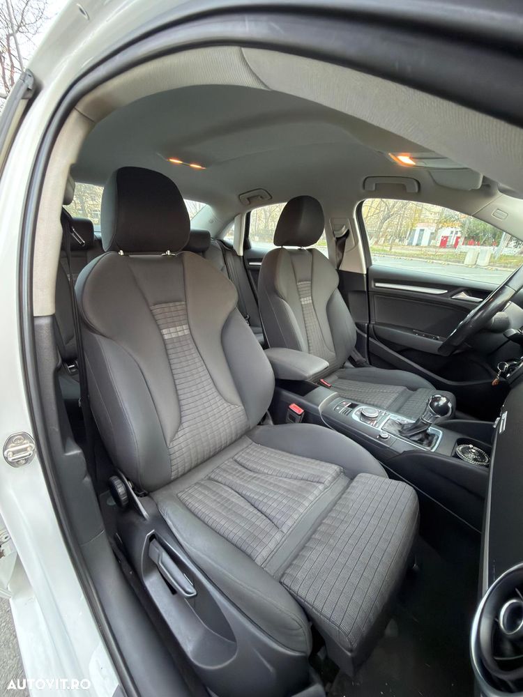 Audi A3 2.0 TDI ack S tronic S line Sportpaket - 10