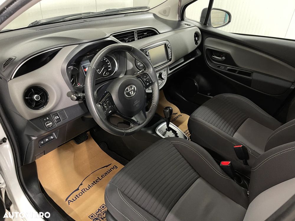 Toyota Yaris 1.5 VVT-i HSD Active - 5