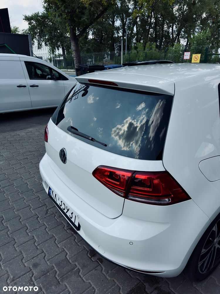 Volkswagen Golf 1.4 TSI BMT Highline - 8