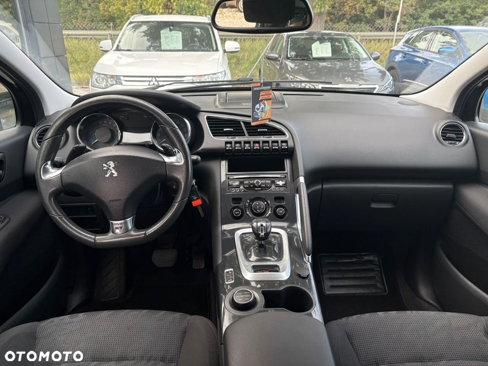 Peugeot 3008 Hybrid4 - 18
