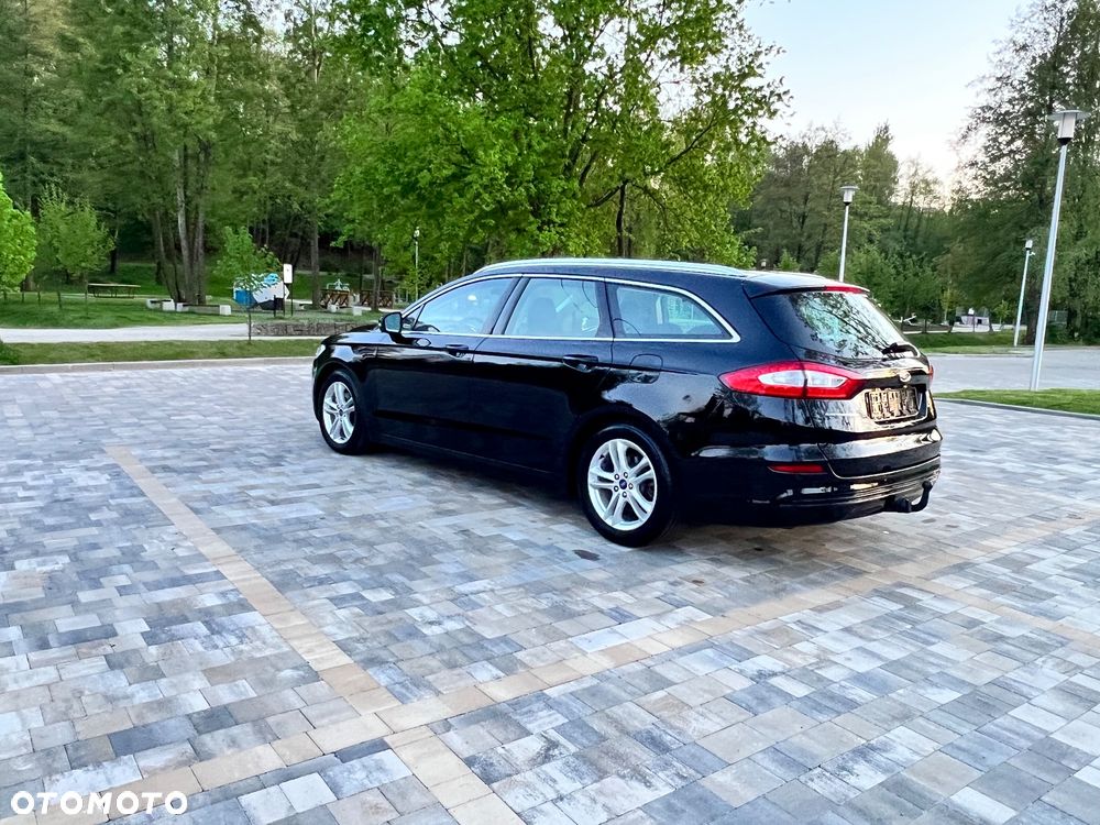 Ford Mondeo - 34