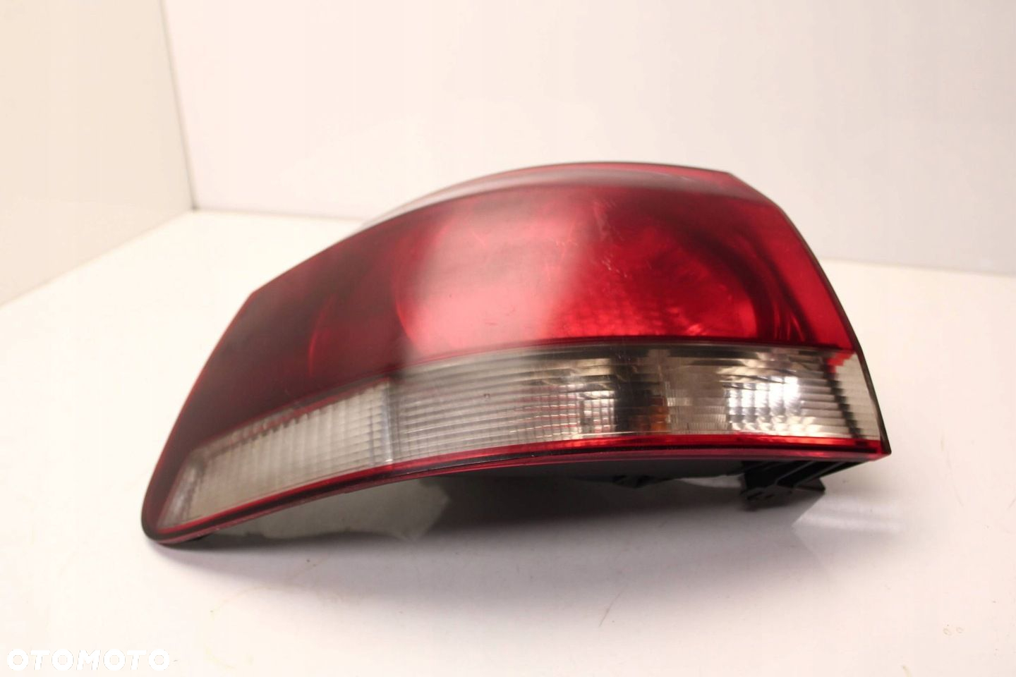 VW GOLF VI 6 HB 08R- LAMPA LEWA TYLNA LEWY TYŁ - 2