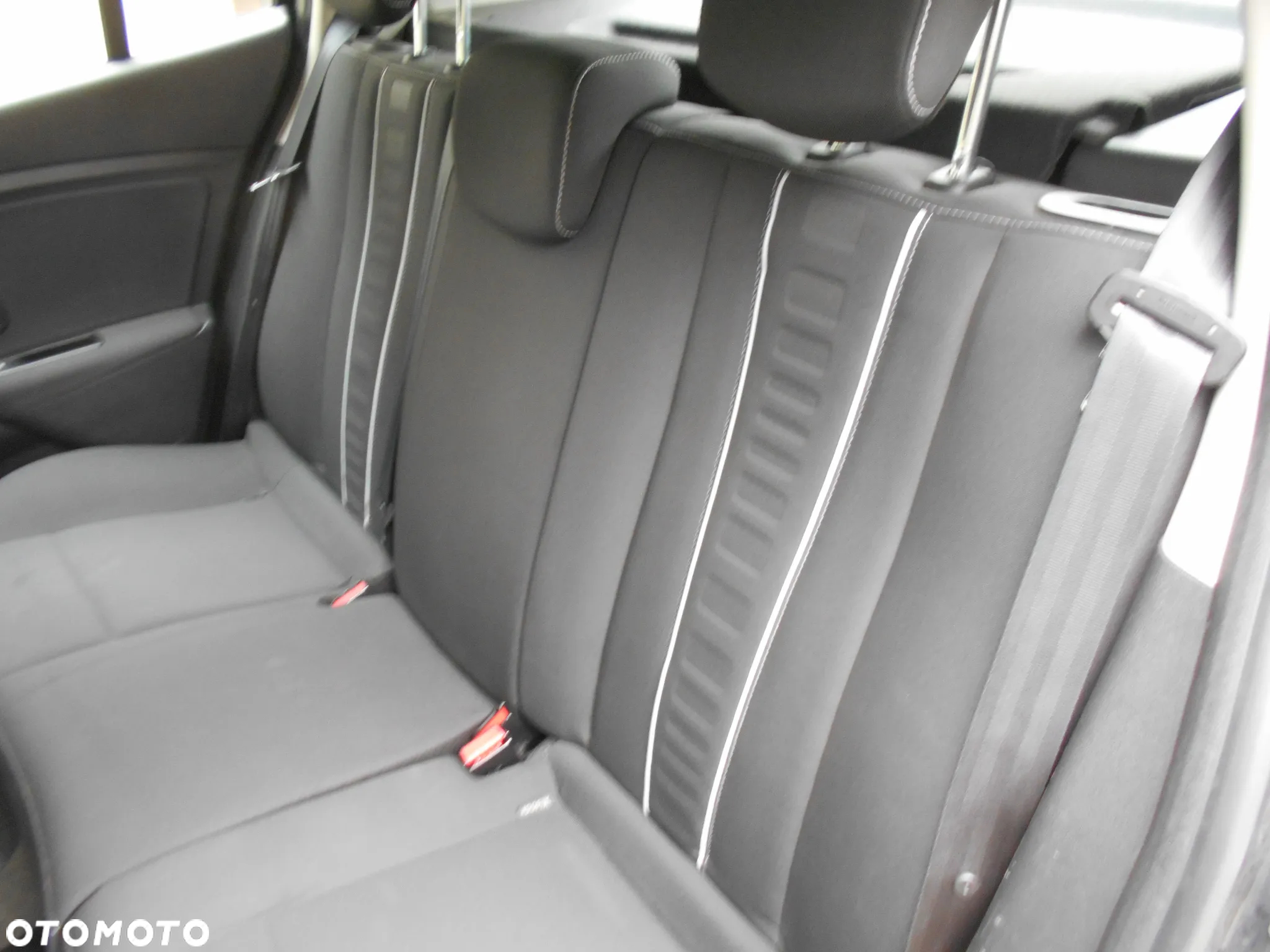 Renault Megane 1.6 16V Style Edition - 9