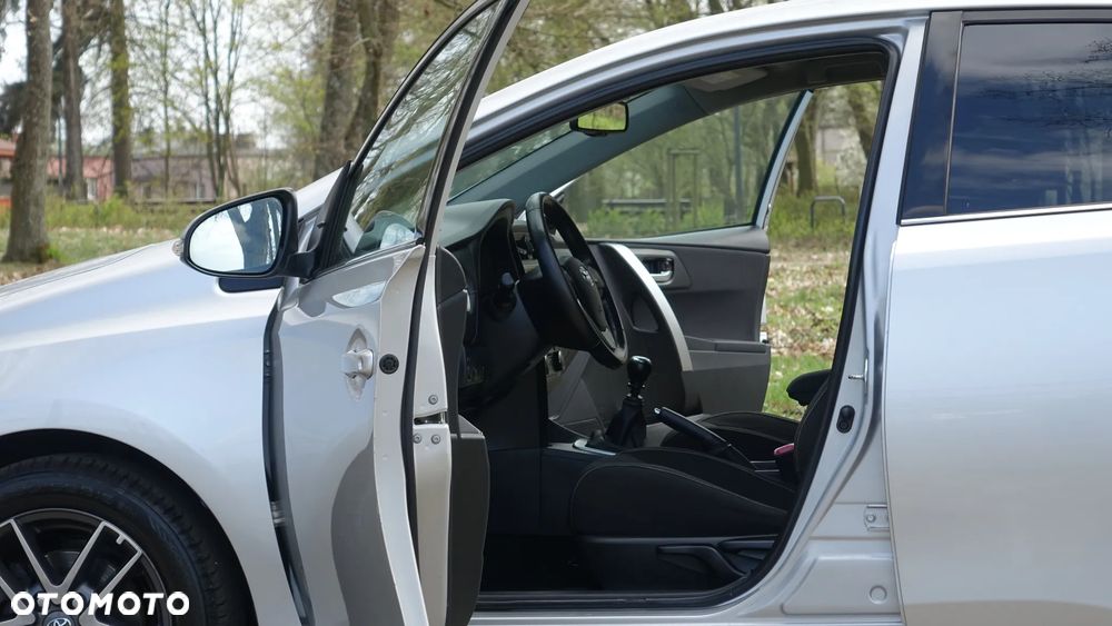 Toyota Auris - 6
