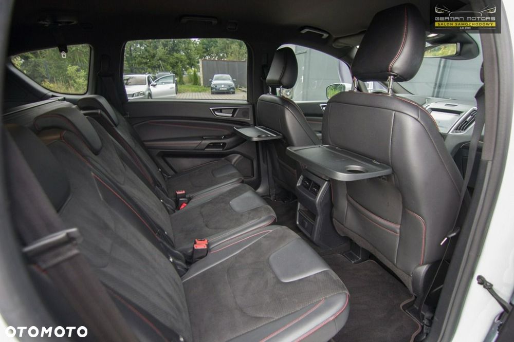 Ford S-Max - 28