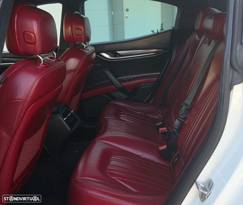 Maserati Ghibli 3.0 V6 - 11