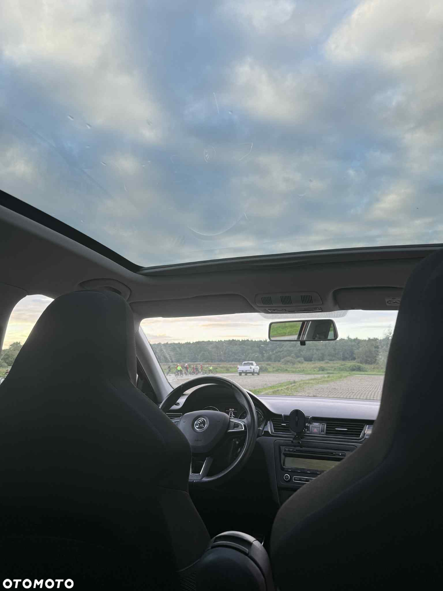 Skoda RAPID Spb 1.2 TSI Ambition - 9