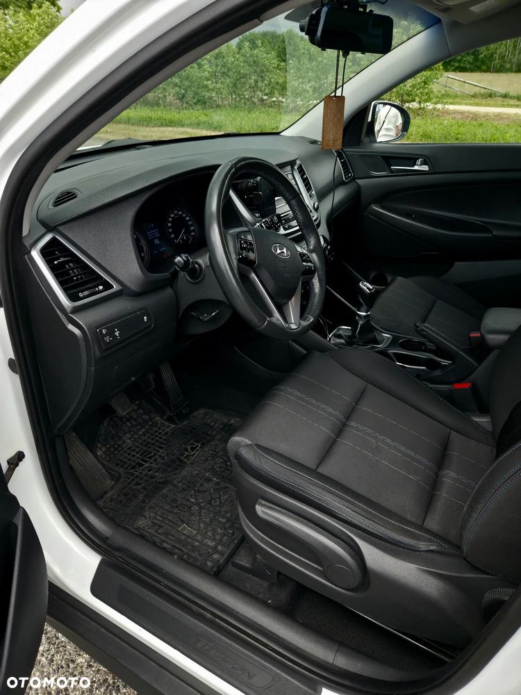 Hyundai Tucson - 10