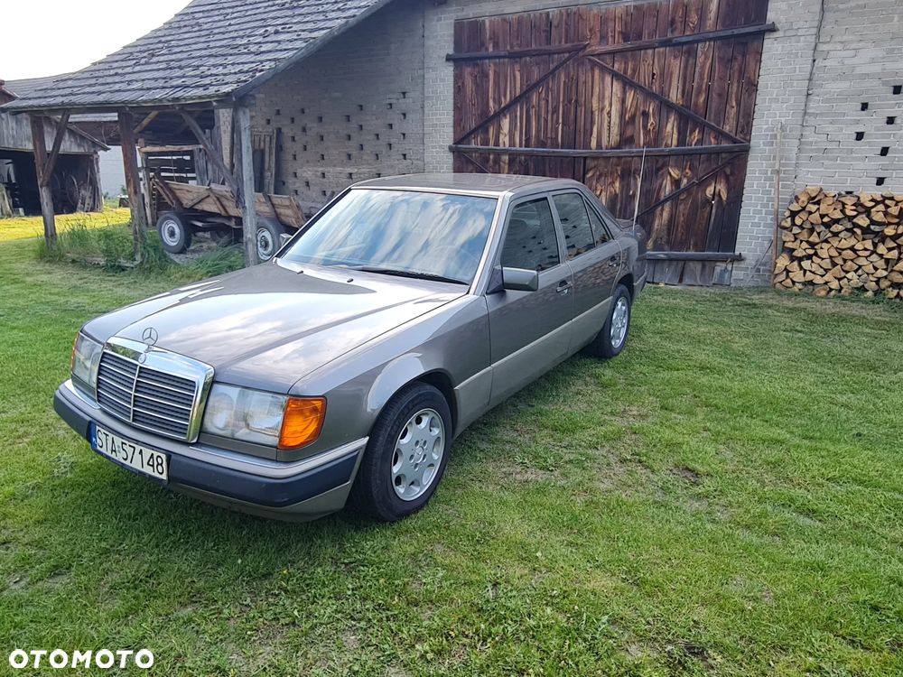 Mercedes-Benz W124 (1984-1993) - 10