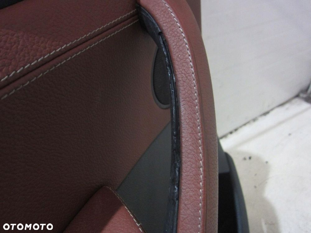 BMW X3 F25 BOCZEK TAPICERKA DRZWI LEWY TYŁ ROTBRAUN ROLETA 51427279927 - 6