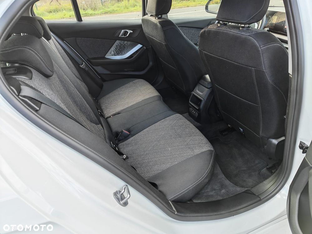 BMW Seria 1 116 - 23