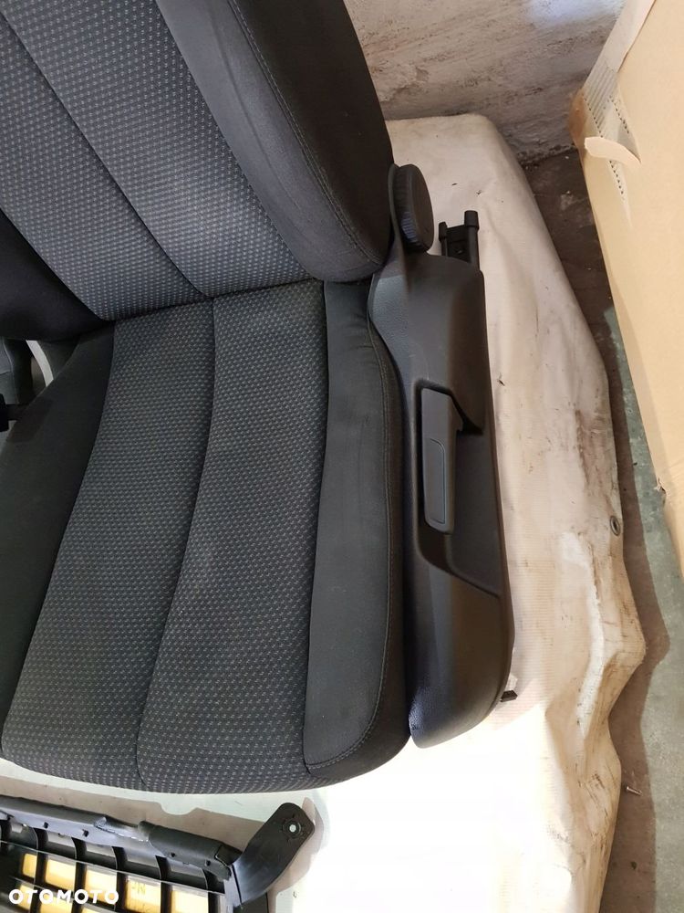 fotele kanapa vw passat b6 kpl eur kombi - 13