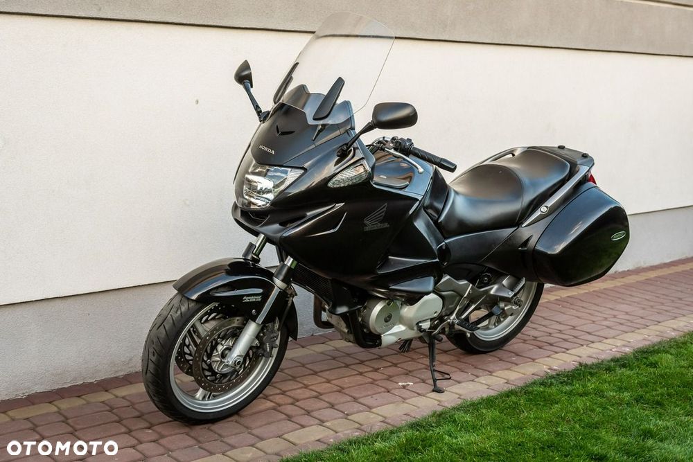 Honda NTV - 7