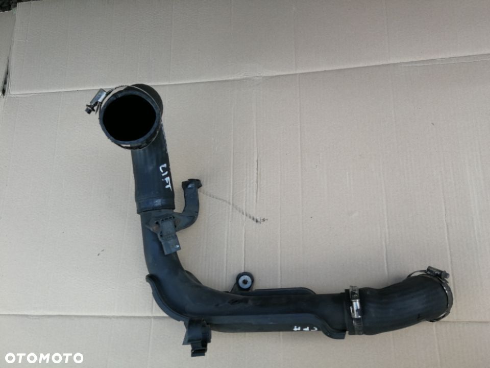 Golf VI Superb II Touran II Tiguan A3 8P 2.0 1.6 TDI Rura Intercoolera 1K0145770AE - 2