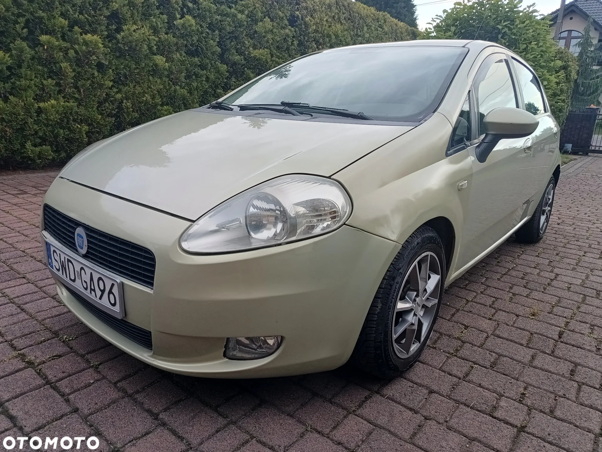 Fiat Grande Punto - 22