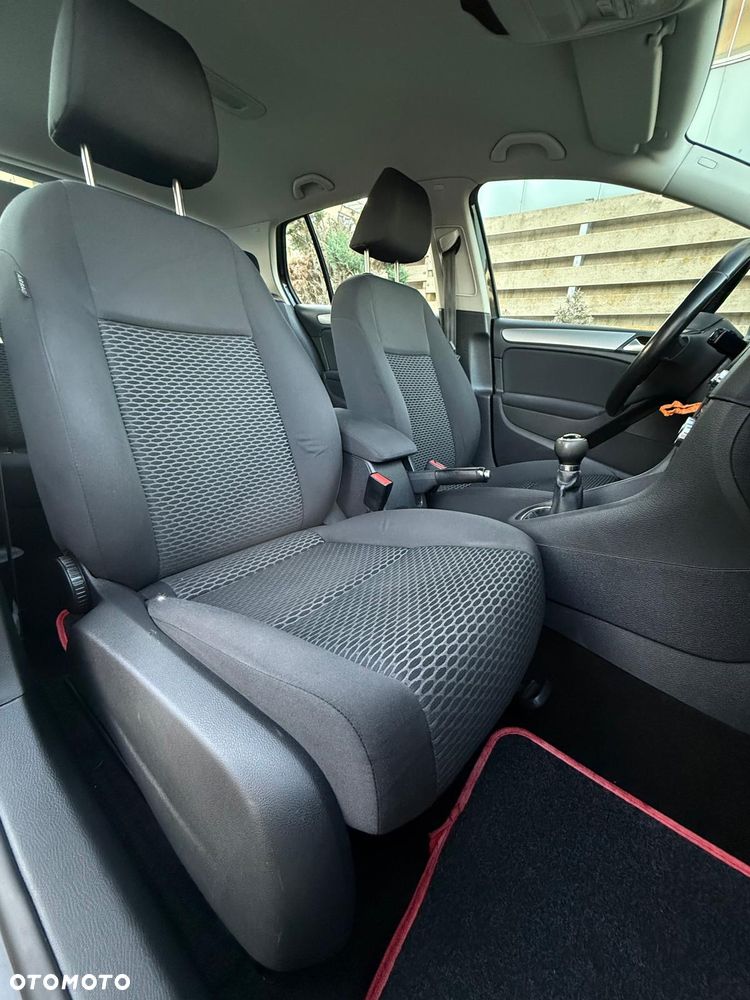 Volkswagen Golf - 7