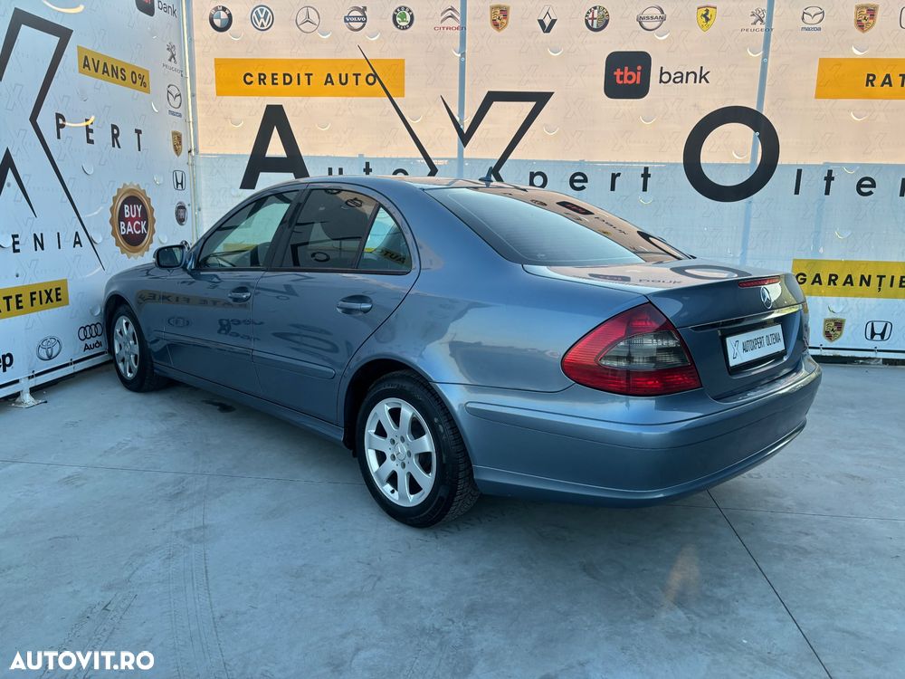 Mercedes-Benz E 220 CDI - 6