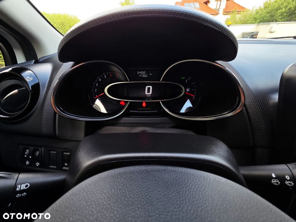 Renault Clio 0.9 TCe Limited - 9