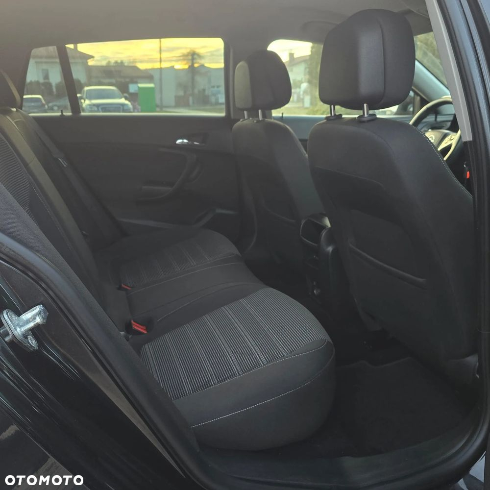 Opel Insignia 2.0 CDTI Cosmo - 24