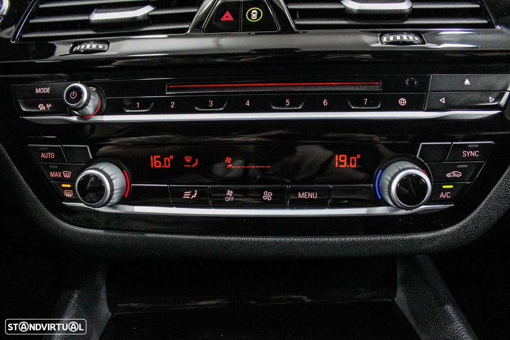 BMW 520 d Line Sport Auto - 32