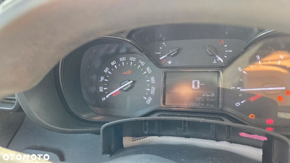 Toyota Proace city - 16