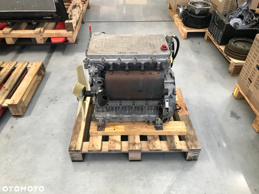 SILNIK HATZ 4W35 19,9 kW 8942netto - 4