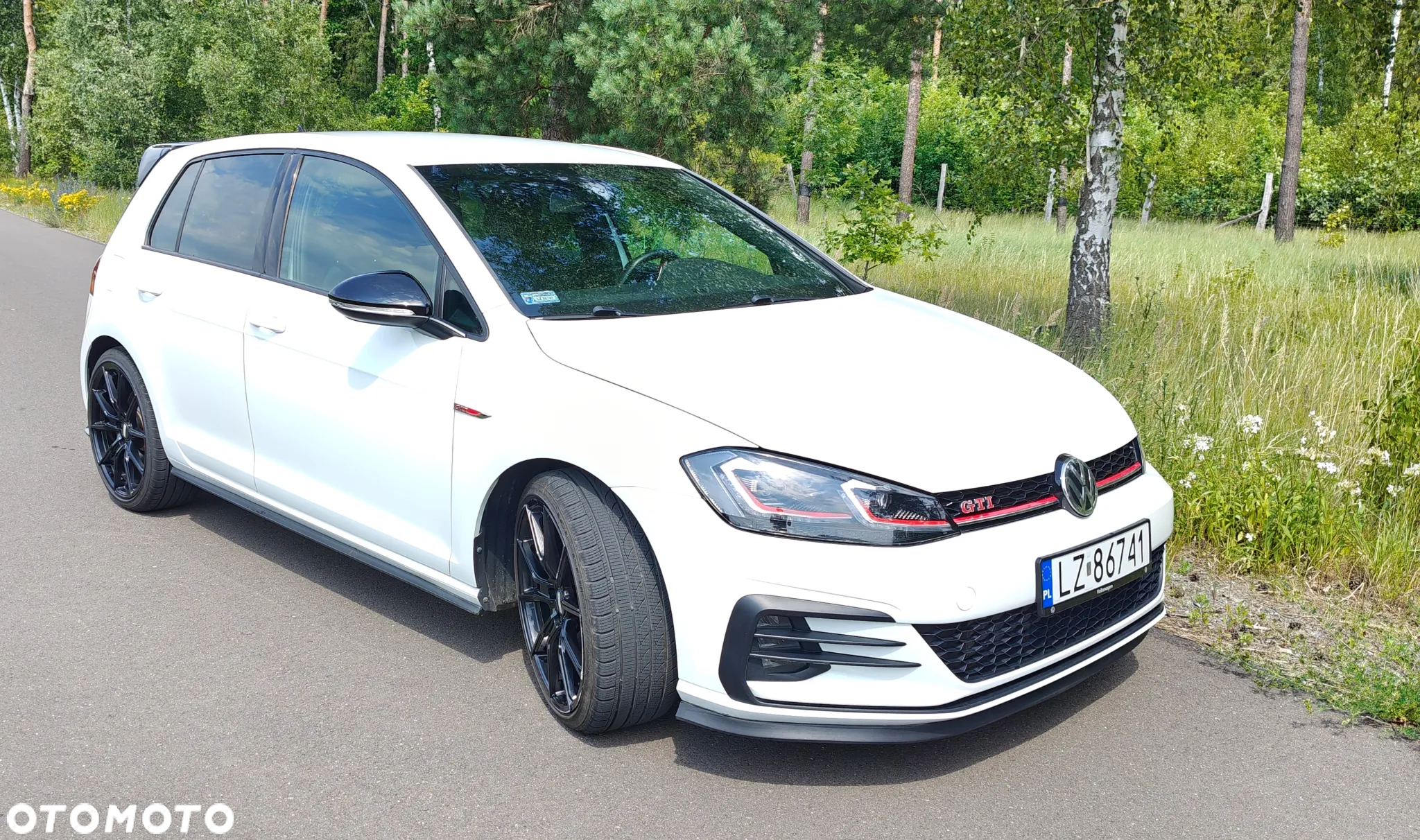 Volkswagen Golf GTI 2.0 TSI OPF DSG Performance - 2