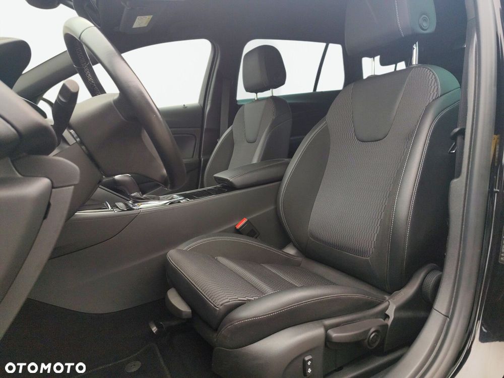 Opel Insignia - 10