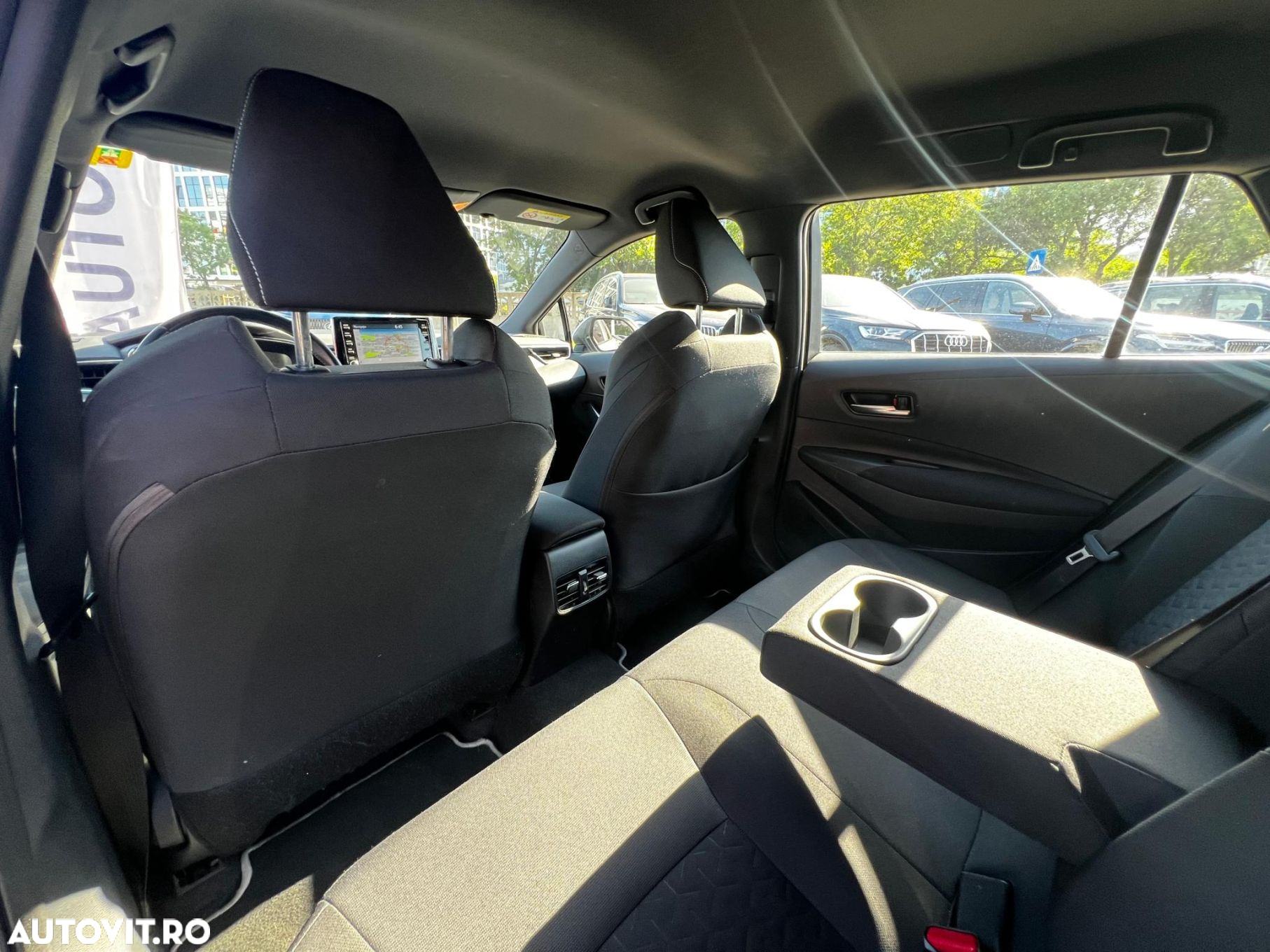 Toyota Corolla TS 1.8 HSD Dynamic - 21