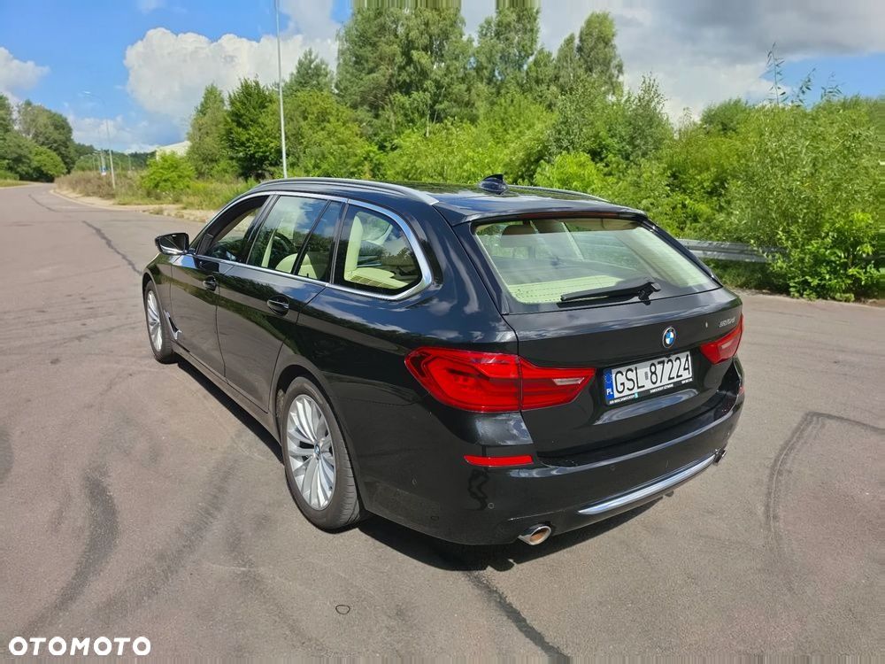 BMW 5 Series 2020 photo 5